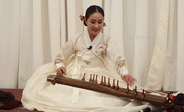 한국가야금병창 미국에서 아리랑 메들리로 국위선양