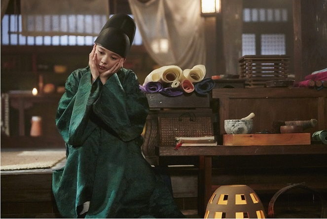 ‘구르미 그린 달빛’ 김유정, 입맞춤後愛 스틸 컷 공개