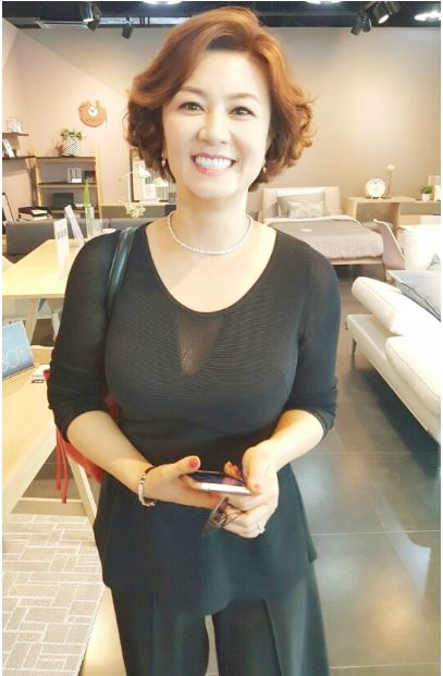 배우 김혜선, 가슴 따뜻한 나눔 실천... 화제