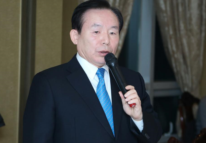 이인제, "통일 토대로 경제대국 이뤄야"