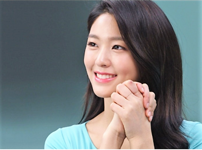 '본격연예 한밤' 설현 꿀 피부의 비밀은 '7스킨'비법?