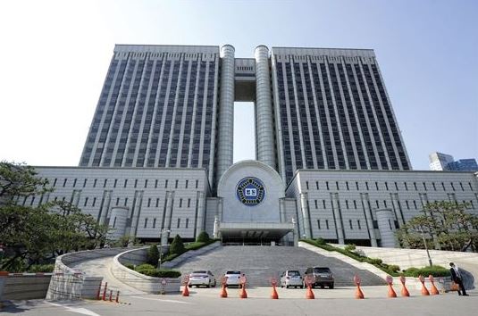 ‘고금리대출과 횡령 등 의혹’ 제기에 뿔난 이태운 변호사, 본격 법정 공방