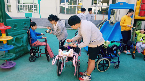 선양한국국제학교 봉사단, 선양아동복지원 봉사활동