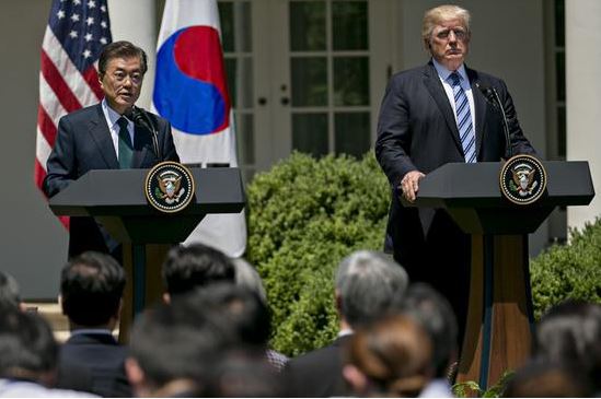 한·미 공동성명, 북핵 해결 최우선 순위…압박과 대화 병행