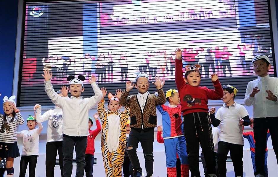 북경한국국제학교, 함께 나눈 우정의 자리 English Festival !