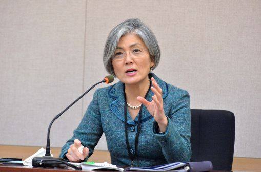 강경화 韓 외교부 장관, 21일 중국 방문