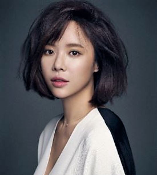 “아이들에게 따뜻한 의미 됐으면” 배우 황정음, 성탄절 앞두고 1억 기부