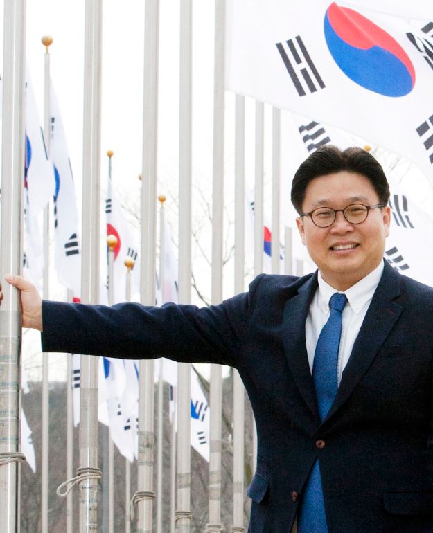 국립서울현충원, 첫 '명예집례관'으로 서경덕 교수 위촉