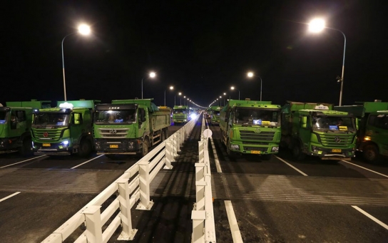 中 후퉁 창장 대교 야간 적재 테스트 진행