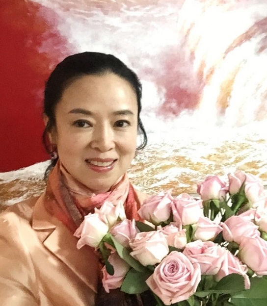 김순옥 화백, 휴머니즘과 자연주의 감성을 화폭에 담아 세계 일주