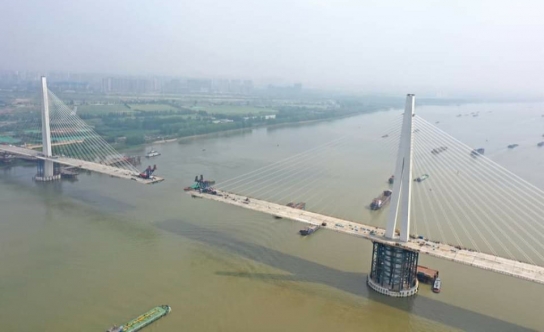 中 난징 제 5 창장대교 건설모습 첫 선 보여