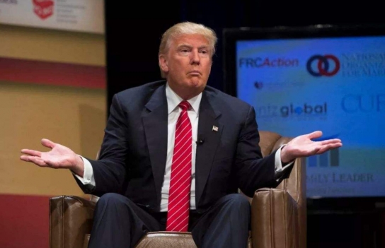 中 인민일보, 미국의 가장 중요한 적수는 그 자신