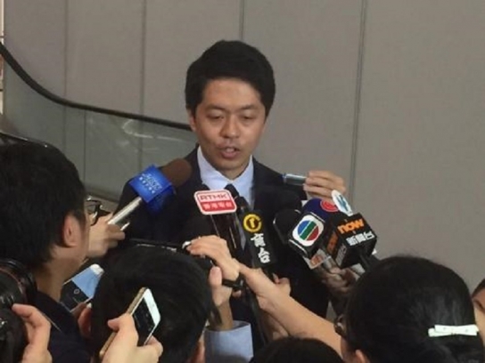 홍콩 민주당 전 입법회 의원 해외로 도피