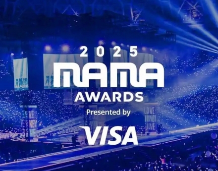 MAMA, 홍콩·대만 ‘국적’ 표기 논란… 주윤발의 눈물까지 온라인서 공방