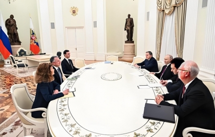 “마크롱·메르츠 비밀통화 유출… ‘미국이 우크라이나 배신할 것’”