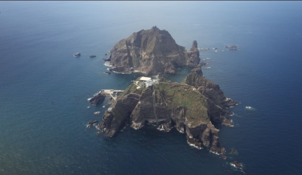 외신 “이해하기 어려운 도발”… 다카이치, 한·중 동시 자극의 정치학