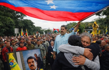 베네수엘라 수도 도심에 시민 집결…“마두로 석방하라” 미국 규탄
