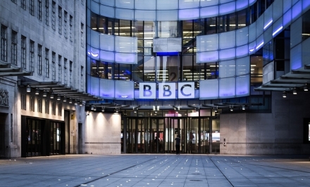 BBC, ‘마두로 납치’ 표현 사용 금지 지침…편집 독립성 논란