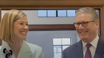 英총리 상하이 일정에 동행한 ‘중국어 10급’ 여배우는 누구?