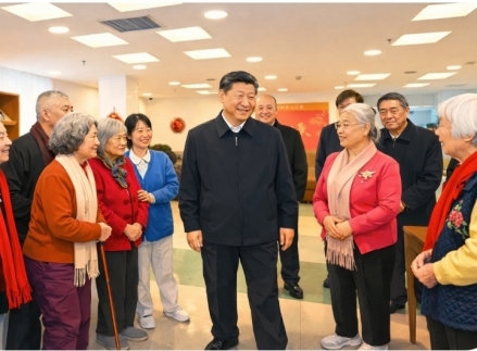 시진핑 “노인은 우리의 자산, 아동은 우리의 미래”