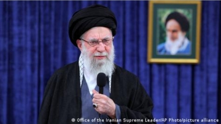 이란, 하메네이 사망 공식 확인·40일 애도 선포…중동 정세 급변