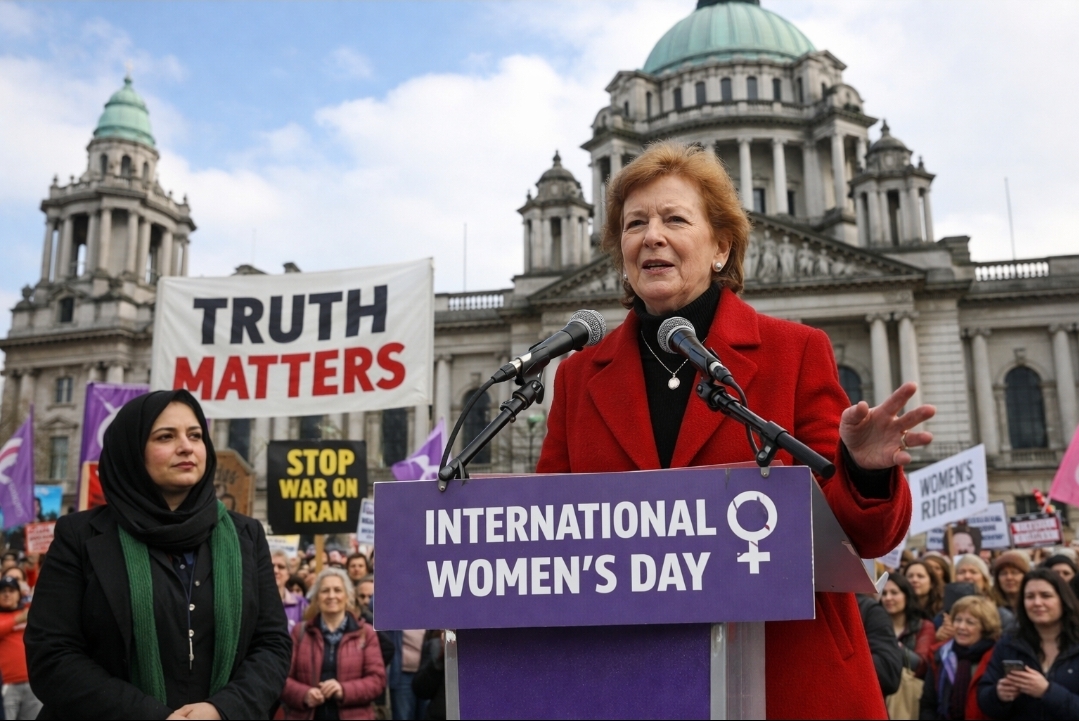 벨파스트 ‘여성의 날’ 집회… 메리 로빈슨 전 대통령 “미·이란 전쟁 중단해야”