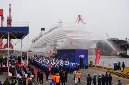 중국 두 번째 자체 건조 초대형 크루즈선 ‘아도라 플로라 시티’ 출항 준비… 연내 인도 목표