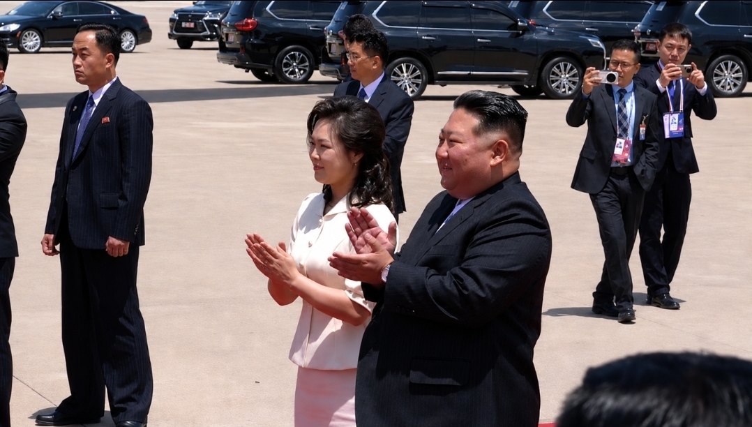 시진핑, 평양 도착…7년 만에 북한 국빈방문 시작