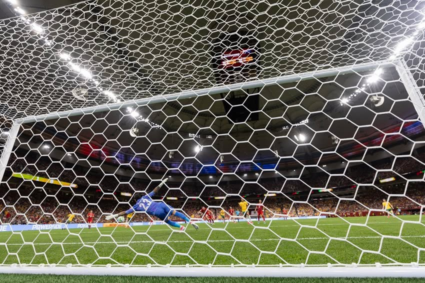 호주, 튀르키예 2-0 완파…‘신예 돌풍’으로 월드컵 첫 승 신고