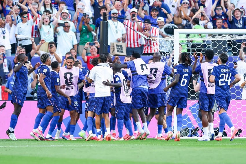 음바페 결승 PK…프랑스, 파라과이 1-0 제압하고 4회 연속 월드컵 8강