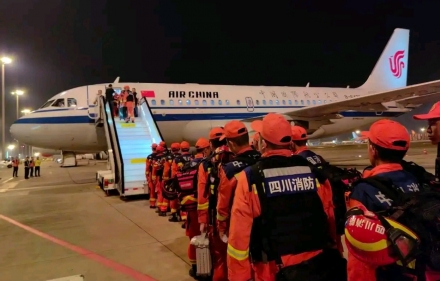 中 티베트 지룽 산사태 3명 사망·558명 실종…2명 구조