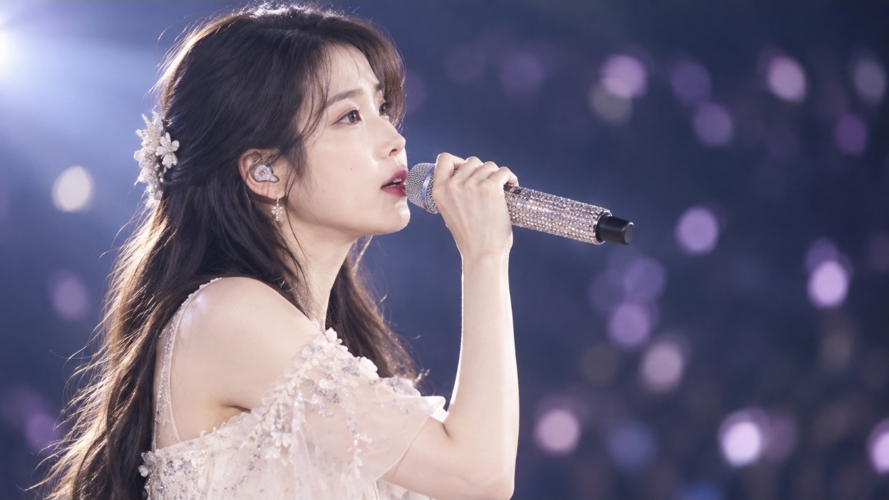 아이유, 1년 만에 신곡 깜짝 발표…10일 디지털 싱글 공개