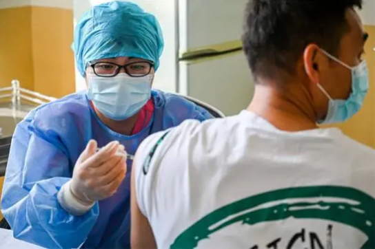 中, 코로나19 강력 백신 접종 곧 개시…항체 지구력 더 강해져