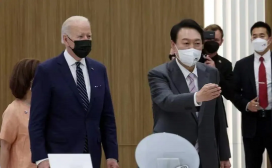 또 말실수! 한국 대통령 이름 혼동한 바이든, 윤석열을 문재인으로…