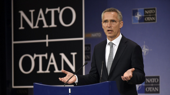 NATO 사무총장 “북극 입지 강화해 중-러 협력에 대응해야”