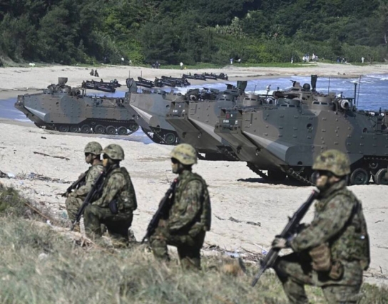 일본, 새 안보전략 출범…금기 돌파 우려