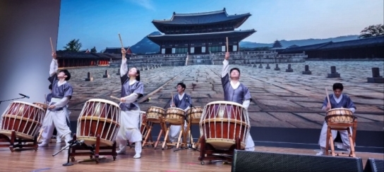 “베트남에 울려 퍼진 신명나는 우리 국악”