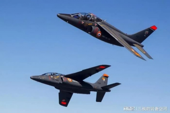 미 고위관원, “우크라이나군, F-16 조종 능숙 하려면 4~5년 걸릴 듯”