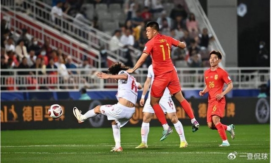 “중국 남자 축구 대표팀 부진은 낮은 IQ와 교육 수준 탓”