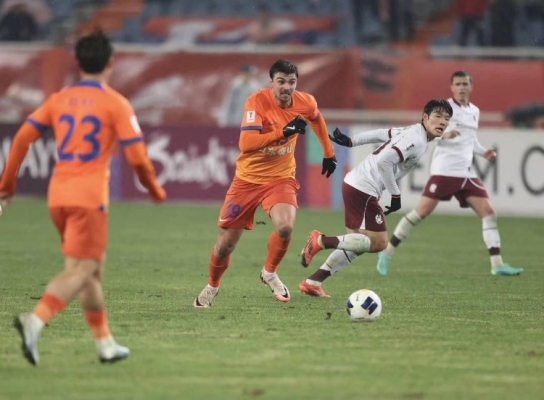[AFC 챔피언스리그] 산둥 타이산 3-1 광주 FC, 본선 진출 기회 살려