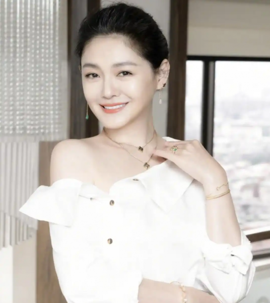 대만 女배우 서희원 사망... 향년 48세